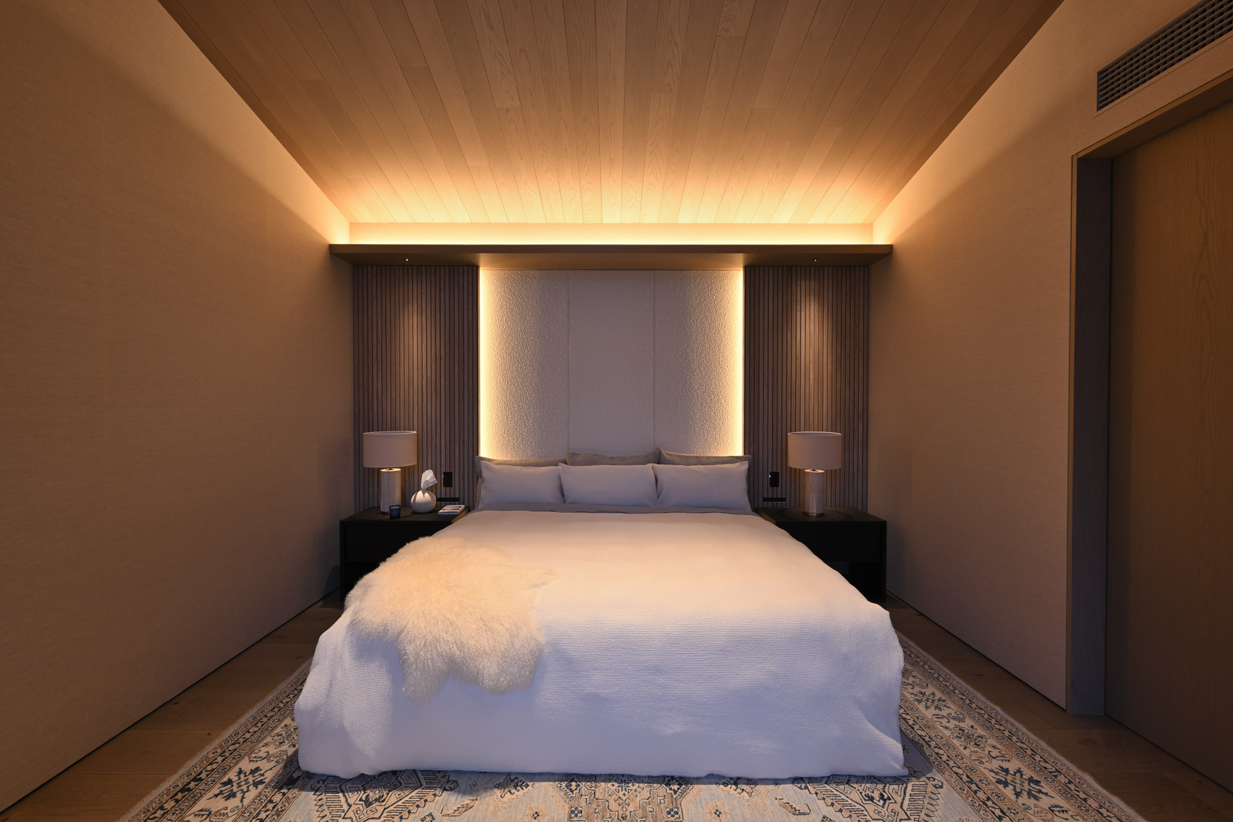 Hakumori Bedroom