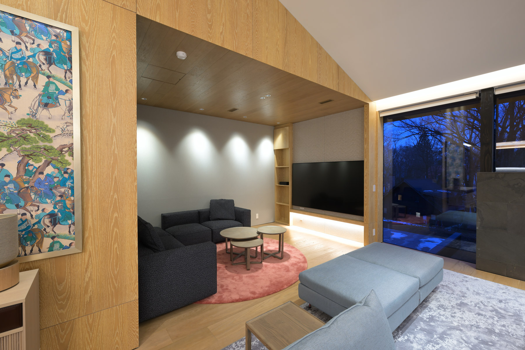Zenrinso TV Corner